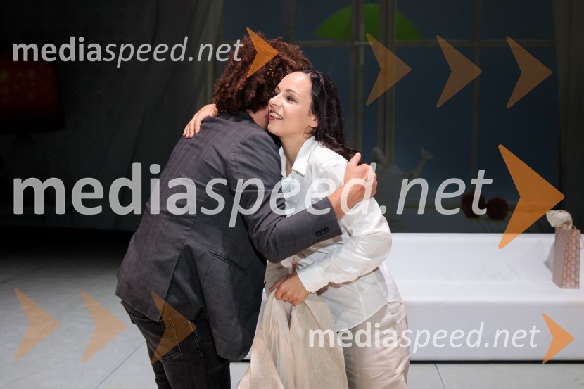  Nana Milčinski, pevkaNanine pesmi, glasbeno-plesna predstava