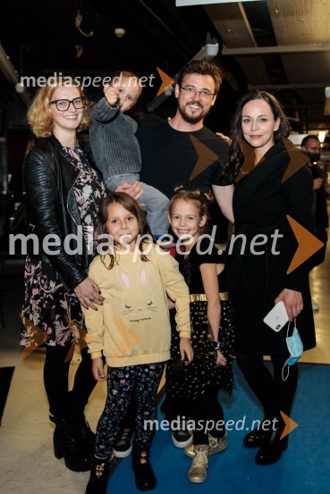  Teja Jaklič Meglič, vodja marketinga, Miele Slovenija;  Boštjan Meglič, glasbenik, član skupine Siddharta;  Nana Milčinski, pevkaNanine pesmi, glasbeno-plesna predstava