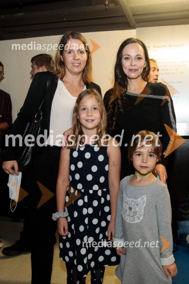  Kristina Jemančič, Cankarjev dom;  Nana Milčinski, pevkaNanine pesmi, glasbeno-plesna predstava