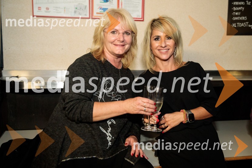 Nanine pesmi, glasbeno-plesna predstava