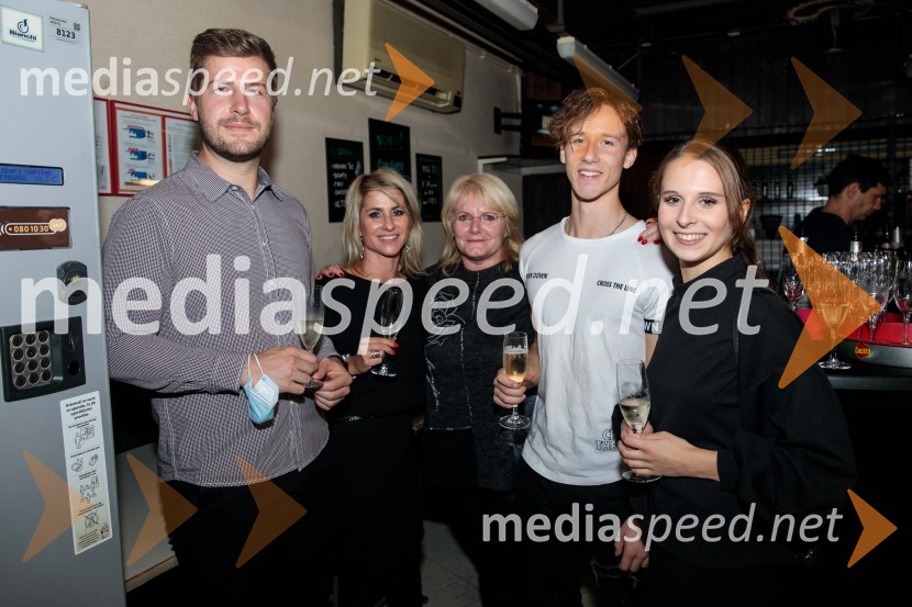  ... ;  ... ;  ... ;  Jan Trninič, baletni plesalec;  ... Nanine pesmi, glasbeno-plesna predstava