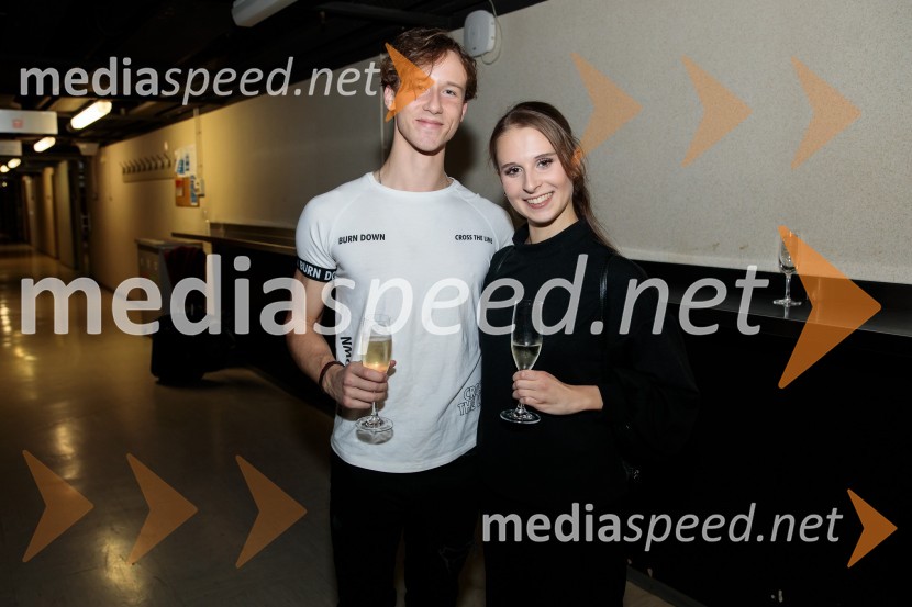  Jan Trninič, baletni plesalec;  Ema Perić, baletna plesalkaNanine pesmi, glasbeno-plesna predstava