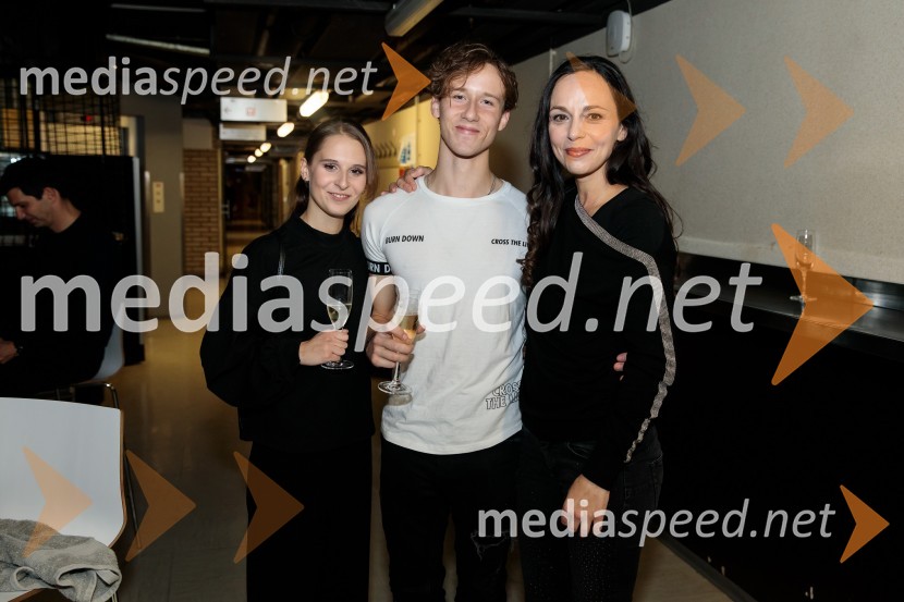  Ema Perić, baletna plesalka;  Jan Trninič, baletni plesalec;  Nana Milčinski, pevkaNanine pesmi, glasbeno-plesna predstava