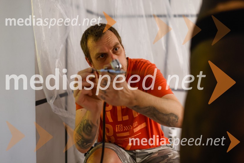  Leon Verdonik, Bodypainting SloveniaPrva razstava poslikav - iluzij na človeških telesih ob 5. obletnici Hiše iluzij