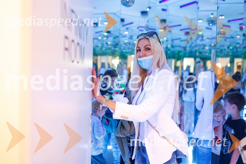 Prva razstava poslikav - iluzij na človeških telesih ob 5. obletnici Hiše iluzij