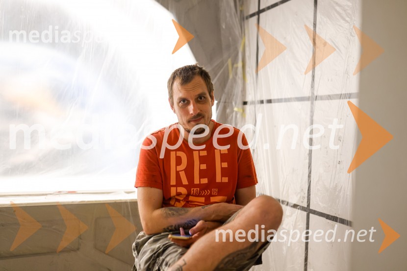  Leon Verdonik, Bodypainting SloveniaPrva razstava poslikav - iluzij na človeških telesih ob 5. obletnici Hiše iluzij