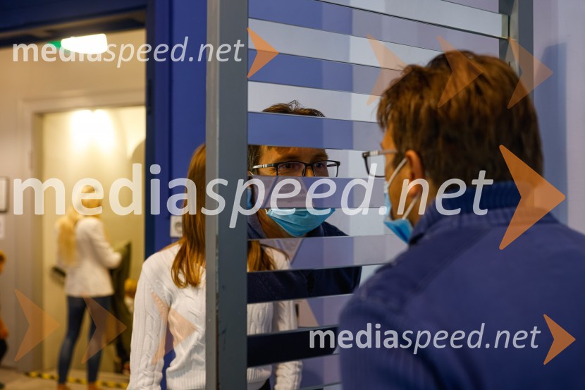 Prva razstava poslikav - iluzij na človeških telesih ob 5. obletnici Hiše iluzij