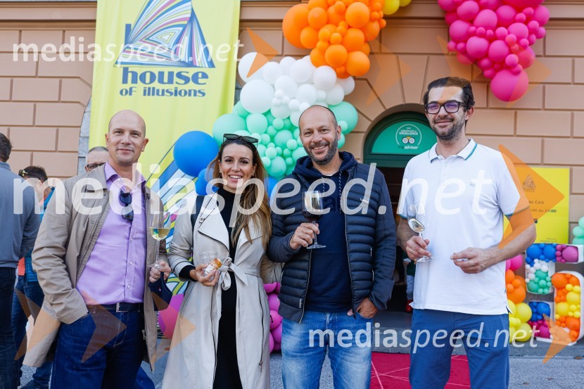 Prva razstava poslikav - iluzij na človeških telesih ob 5. obletnici Hiše iluzij