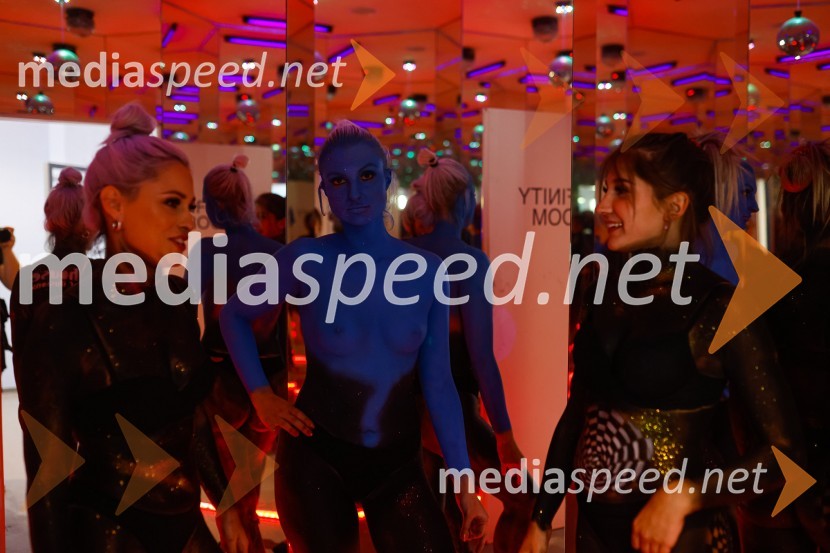  ... ;  Barbara Duh;  ... Prva razstava poslikav - iluzij na človeških telesih ob 5. obletnici Hiše iluzij