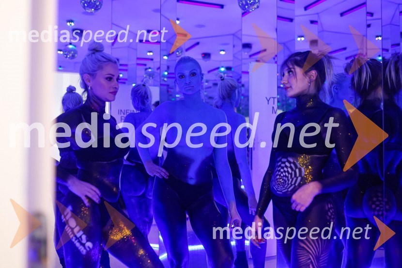  Barbara DuhPrva razstava poslikav - iluzij na človeških telesih ob 5. obletnici Hiše iluzij