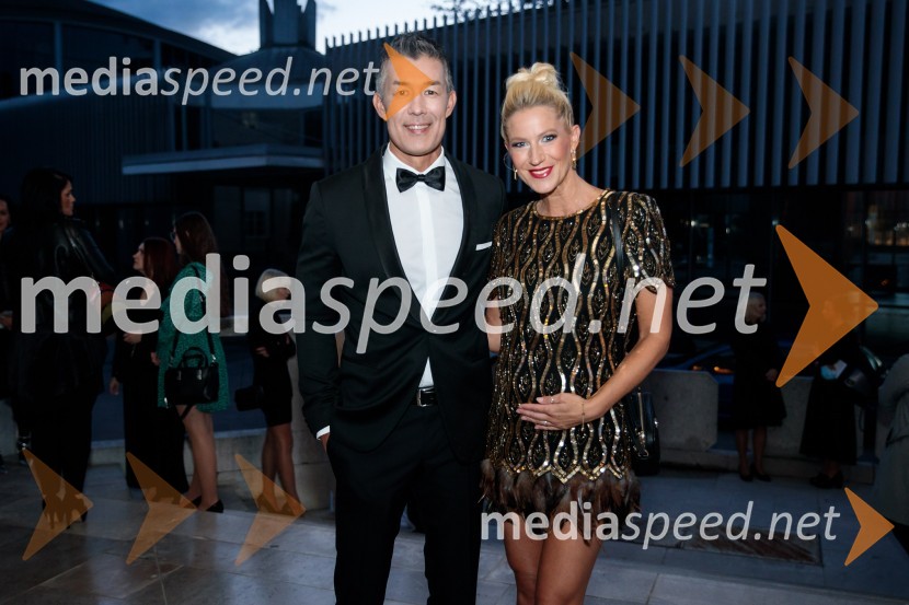  Taiji Tokuhisa, maneken in voditelj;  Ana  Žlender TokuhisaFatalni moški 2021 je Aljoša Bagola