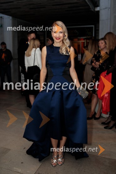  Maja Ferme, modna oblikovalkaFatalni moški 2021 je Aljoša Bagola