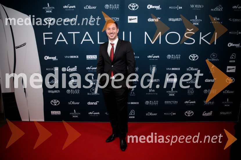  Jan Bučar, igralecFatalni moški 2021 je Aljoša Bagola