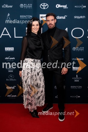  Brigita Bračko, Idealia d.o.o.;  Matjaž Kumelj, pevec, manekenFatalni moški 2021 je Aljoša Bagola