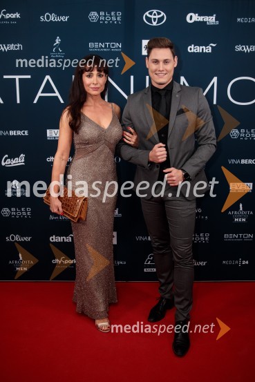  Tina Gorenjak, igralka;  Arnej Ivkovič, plesalecFatalni moški 2021 je Aljoša Bagola