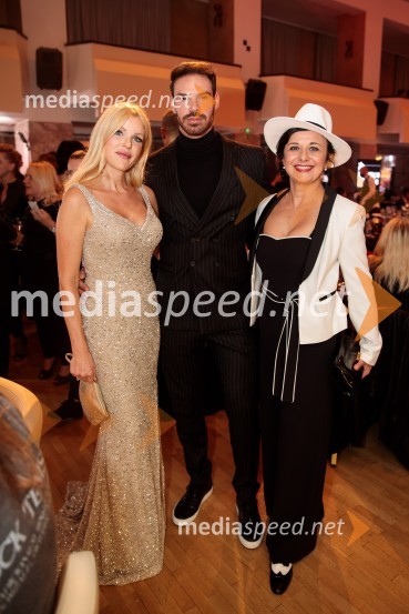  ... ;  Matjaž Kumelj, pevec, maneken;  ... Fatalni moški 2021 je Aljoša Bagola