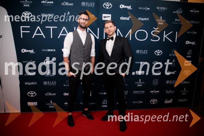  ... ;  Klemen Bunderla, radijski voditelj, radio AktualFatalni moški 2021 je Aljoša Bagola