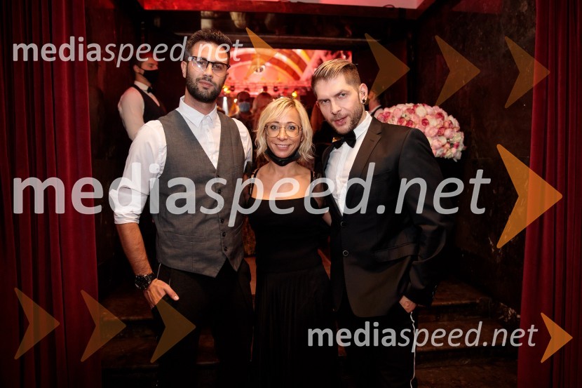  ... ;  Katarina Stular,  glavna in odgovorna urednica revije Najstnica;  Klemen Bunderla, radijski voditelj, radio AktualFatalni moški 2021 je Aljoša Bagola