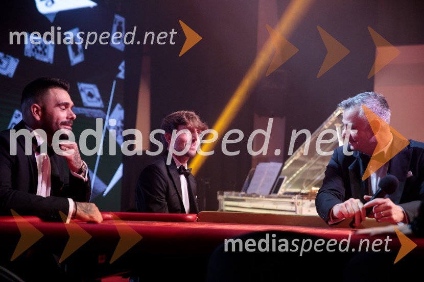  Jani Jugovic, Cool Fotr;  Aljoša  Bagola, izvršni kreativni direktor Pristop Creative;  Miha HercogFatalni moški 2021 je Aljoša Bagola