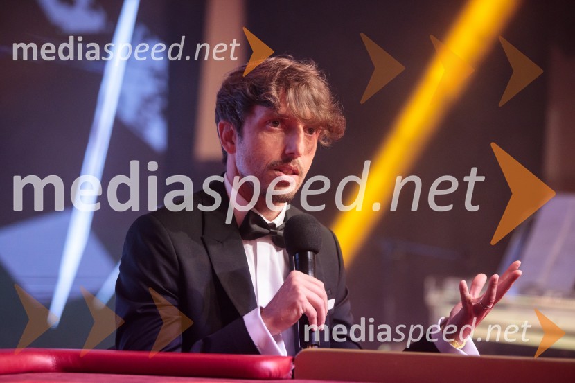  Aljoša  Bagola, izvršni kreativni direktor Pristop CreativeFatalni moški 2021 je Aljoša Bagola