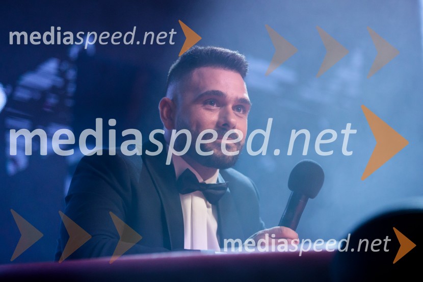  Jani Jugovic, Cool FotrFatalni moški 2021 je Aljoša Bagola