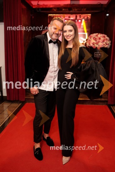  Miran Miki Vlahovič, glasbenik;  Maja Keuc, pevkaFatalni moški 2021 je Aljoša Bagola