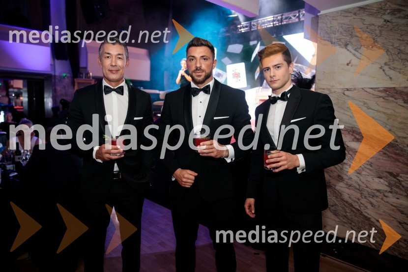  Taiji Tokuhisa, maneken in voditelj;  Gregor Čeglaj, Finalist Mister Slovenije 2017, Sanjski moški 2021;  Matej Zemljič, igralecFatalni moški 2021 je Aljoša Bagola