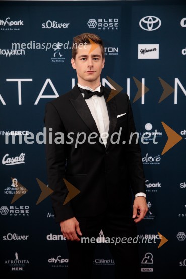  Matej Zemljič, igralecFatalni moški 2021 je Aljoša Bagola