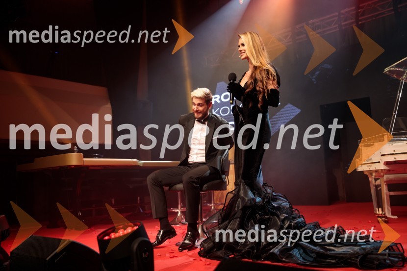  Robert Korošec, igralec;  Jerneja Podbevšek Zhembrovskyy, modna oblikovalka, voditeljicaFatalni moški 2021 je Aljoša Bagola