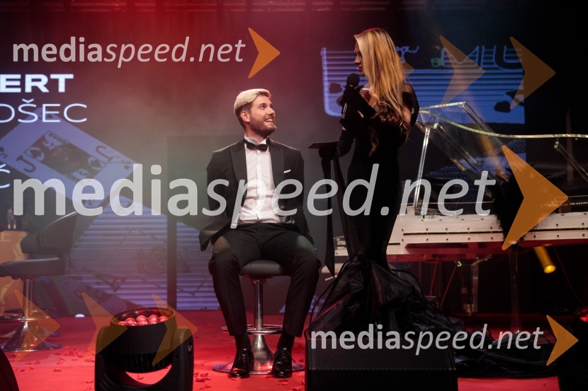  Robert Korošec, igralec;  Jerneja Podbevšek Zhembrovskyy, modna oblikovalka, voditeljicaFatalni moški 2021 je Aljoša Bagola