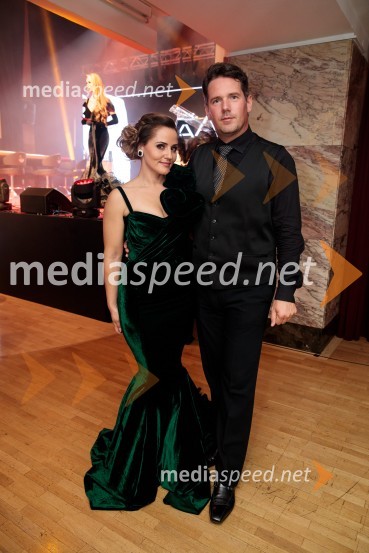  Katja Verderber - Katarina Mala, pevka in igralka;  Gregor Zalokar, TrickyDisco! PiArtFatalni moški 2021 je Aljoša Bagola