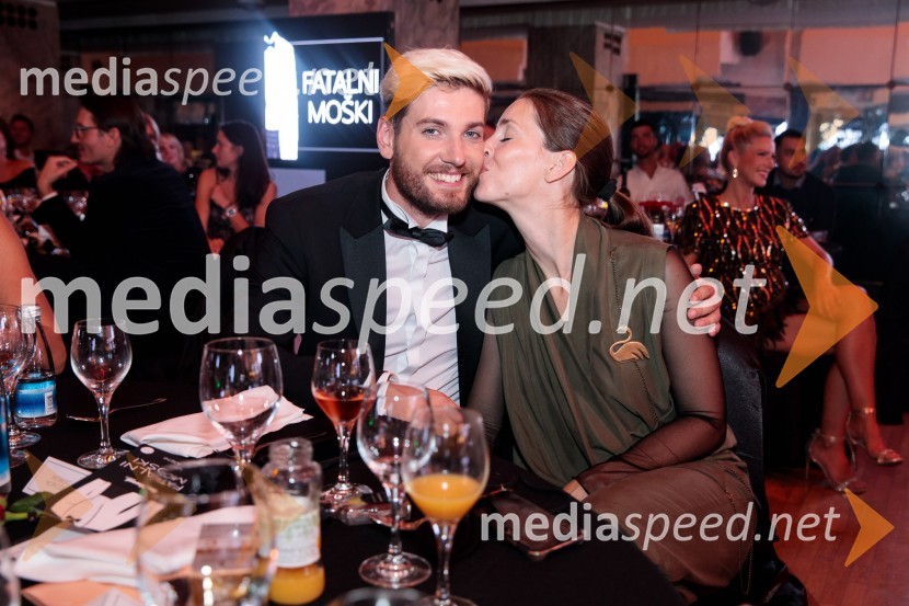  Robert Korošec, igralec;  ... Fatalni moški 2021 je Aljoša Bagola