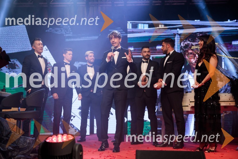  Taiji Tokuhisa, maneken in voditelj;  Matej Zemljič, igralec;  Robert Korošec, igralec;  Aljoša Bagola, kreativec, kolumnist, predavatelj in knjižni avtor;  Jani Jugovic, Cool Fotr;  Gregor Čeglaj, Finalist Mister Slovenije 2017, Sanjski moški 2021;  Petra Kancler,  urednica revije AvenijaFatalni moški 2021 je Aljoša Bagola