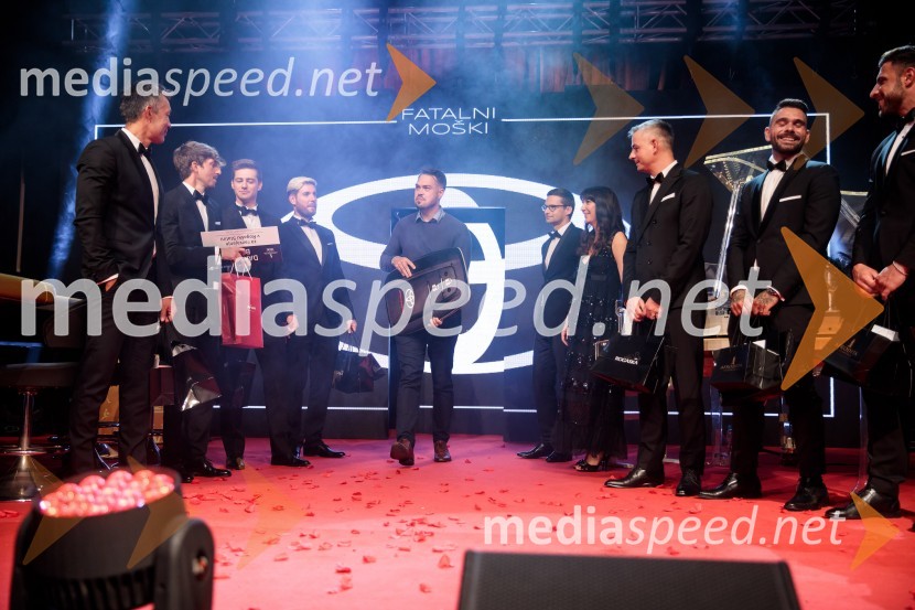  Taiji Tokuhisa, maneken in voditelj;  Aljoša Bagola, kreativec, kolumnist, predavatelj in knjižni avtor;  Matej Zemljič, igralec;  Robert Korošec, igralec;  ... ;  ... ;  Petra Kancler,  urednica revije Avenija;  Miha Hercog;  Jani Jugovic, Cool Fotr;  Gregor Čeglaj, Finalist Mister Slovenije 2017, Sanjski moški 2021Fatalni moški 2021 je Aljoša Bagola