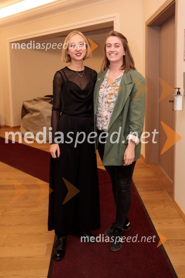  Lara Ekar Grlj, koreografinja;  Ana Janc, kostumografinjaKozlovska sodba v Višnji Gori, premiera otroške predstave Slovenskega ljudskega gledališča Celje