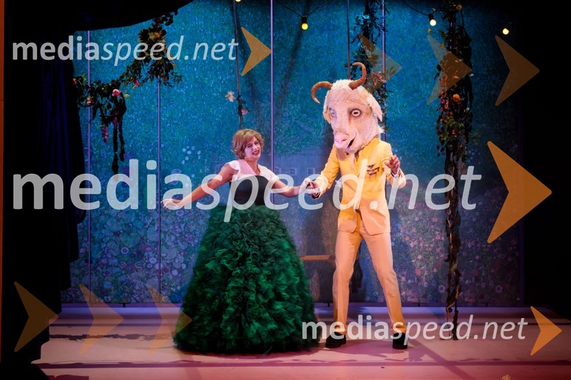  Barbara Medvešček, igralka;  Urban Kuntarič, igralecKozlovska sodba v Višnji Gori, premiera otroške predstave Slovenskega ljudskega gledališča Celje