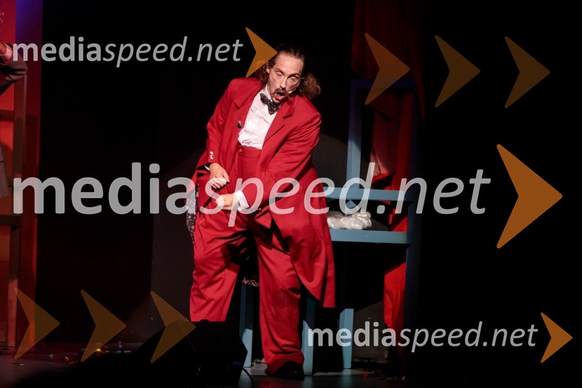  Filip  Mramor, igralecKozlovska sodba v Višnji Gori, premiera otroške predstave Slovenskega ljudskega gledališča Celje