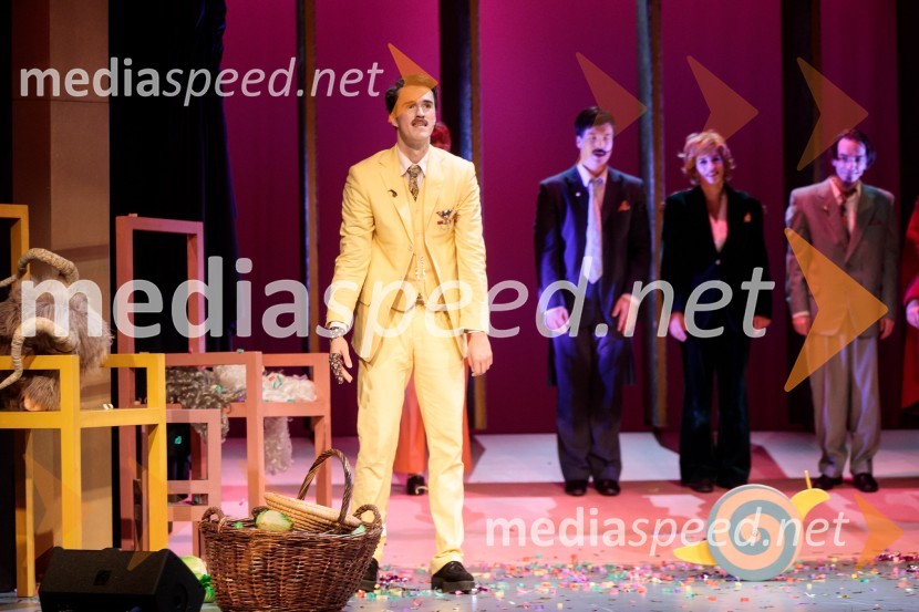  Urban Kuntarič, igralecKozlovska sodba v Višnji Gori, premiera otroške predstave Slovenskega ljudskega gledališča Celje