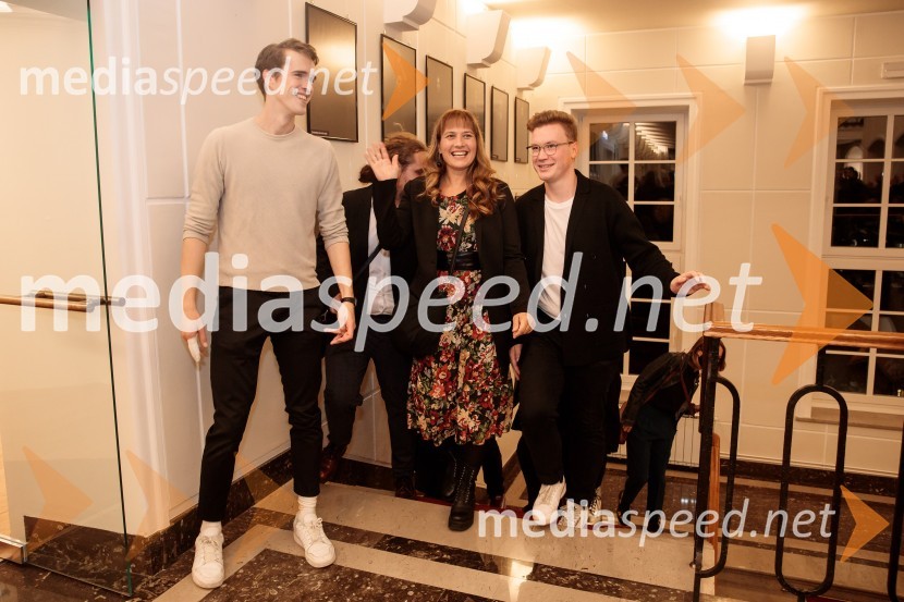  Urban Kuntarič, igralec;  Tanja Potočnik, igralka;  Žan Brelih Hatunić, igralecKozlovska sodba v Višnji Gori, premiera otroške predstave Slovenskega ljudskega gledališča Celje