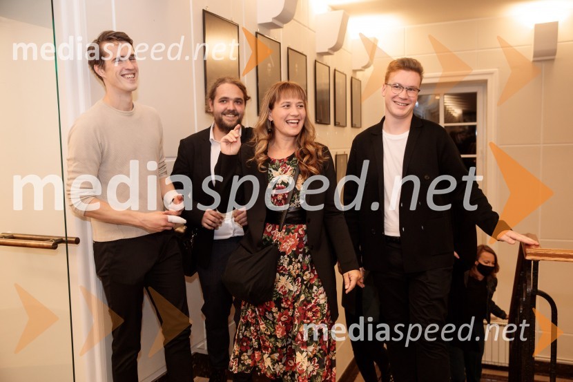  Urban Kuntarič, igralec;  Luka Marcen, režiser;  Tanja Potočnik, igralka;  Žan Brelih Hatunić, igralecKozlovska sodba v Višnji Gori, premiera otroške predstave Slovenskega ljudskega gledališča Celje