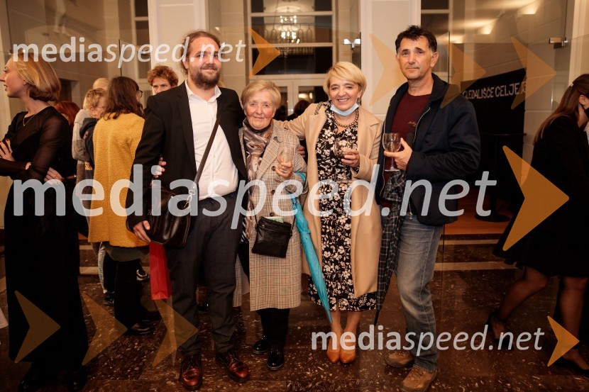  Luka Marcen, režiser;  ... ;  ... ;  ... Kozlovska sodba v Višnji Gori, premiera otroške predstave Slovenskega ljudskega gledališča Celje