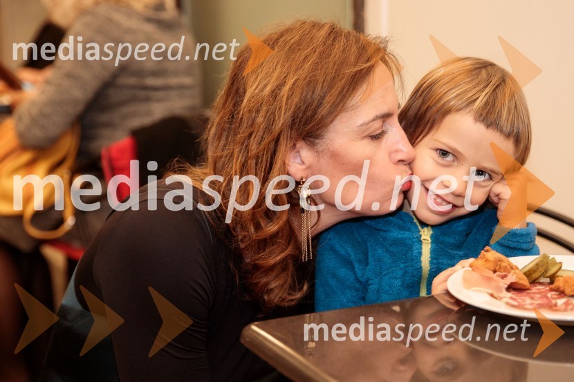  Barbara Medvešček, igralkaKozlovska sodba v Višnji Gori, premiera otroške predstave Slovenskega ljudskega gledališča Celje