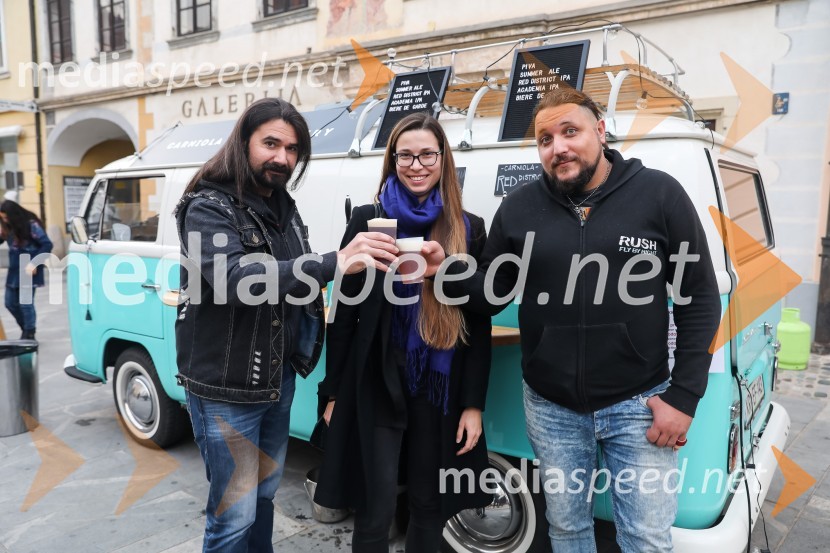 Dan kranjske klobase in piva