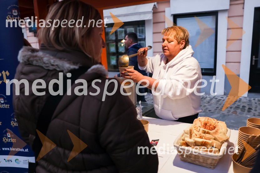 Dan kranjske klobase in piva