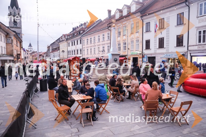Dan kranjske klobase in piva