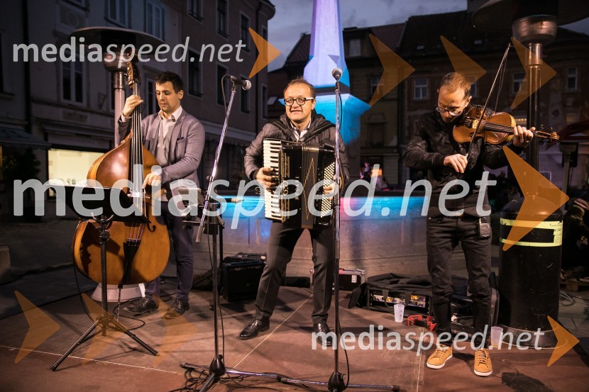   Jurij  Krafogel, Original Kranjc bend;  Rok Kranjc, harmonikar in klaviaturist; zasedba Kranjci;  Andrej  Eržen, Original Kranjc bend, violina, kitara, spremljevalni vokalDan kranjske klobase in piva