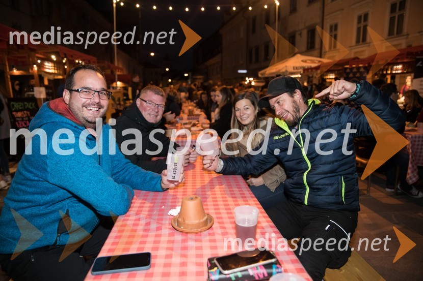 Dan kranjske klobase in piva