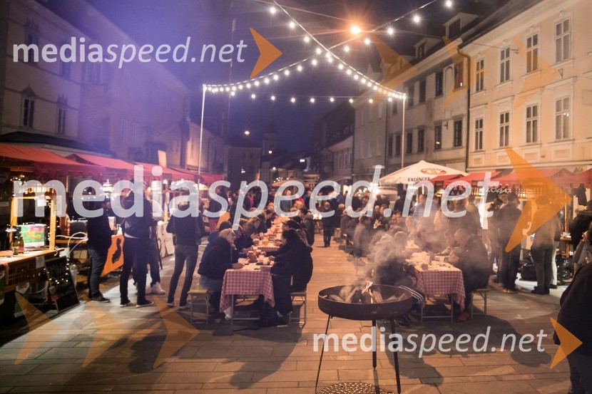 Dan kranjske klobase in piva