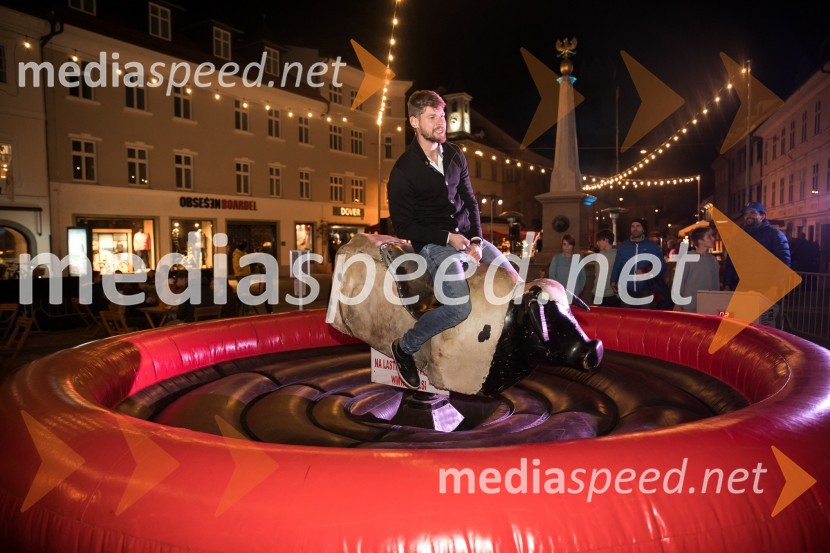 Dan kranjske klobase in piva