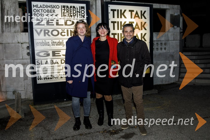  Katarina Morano, režiserka, dramaturginja;  Tina Pavlović, kostumografinja;  Ahmad Amad KalinVročina, premiera SMG Ljubljana